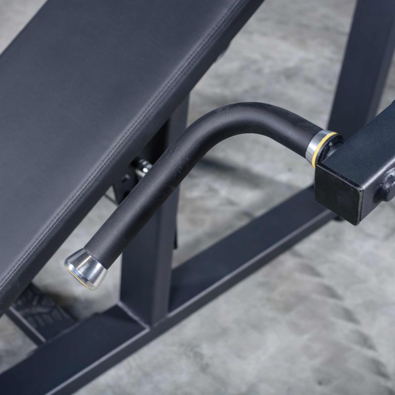 A2013 Наклонный грудной жим. Стек 100 кг